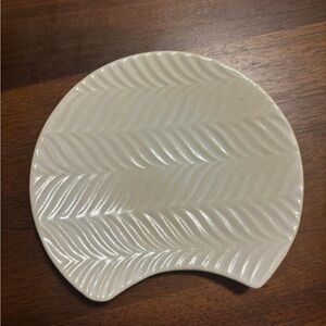 Crate and Barrel Spoon Rest